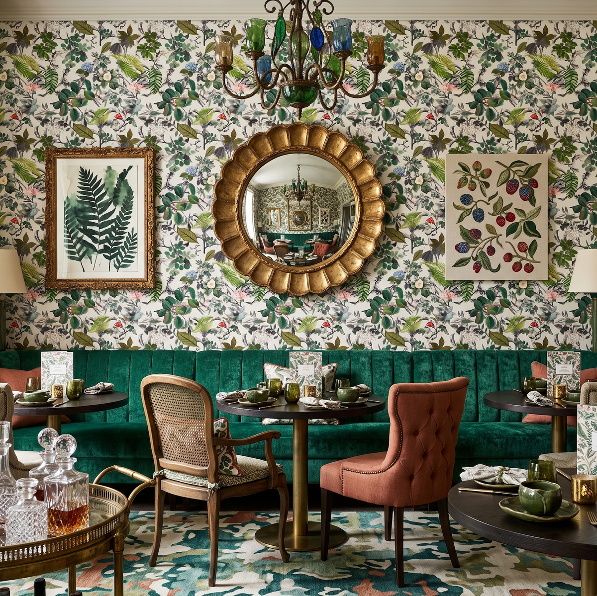 Apothecary Antique Cream Wallpaper