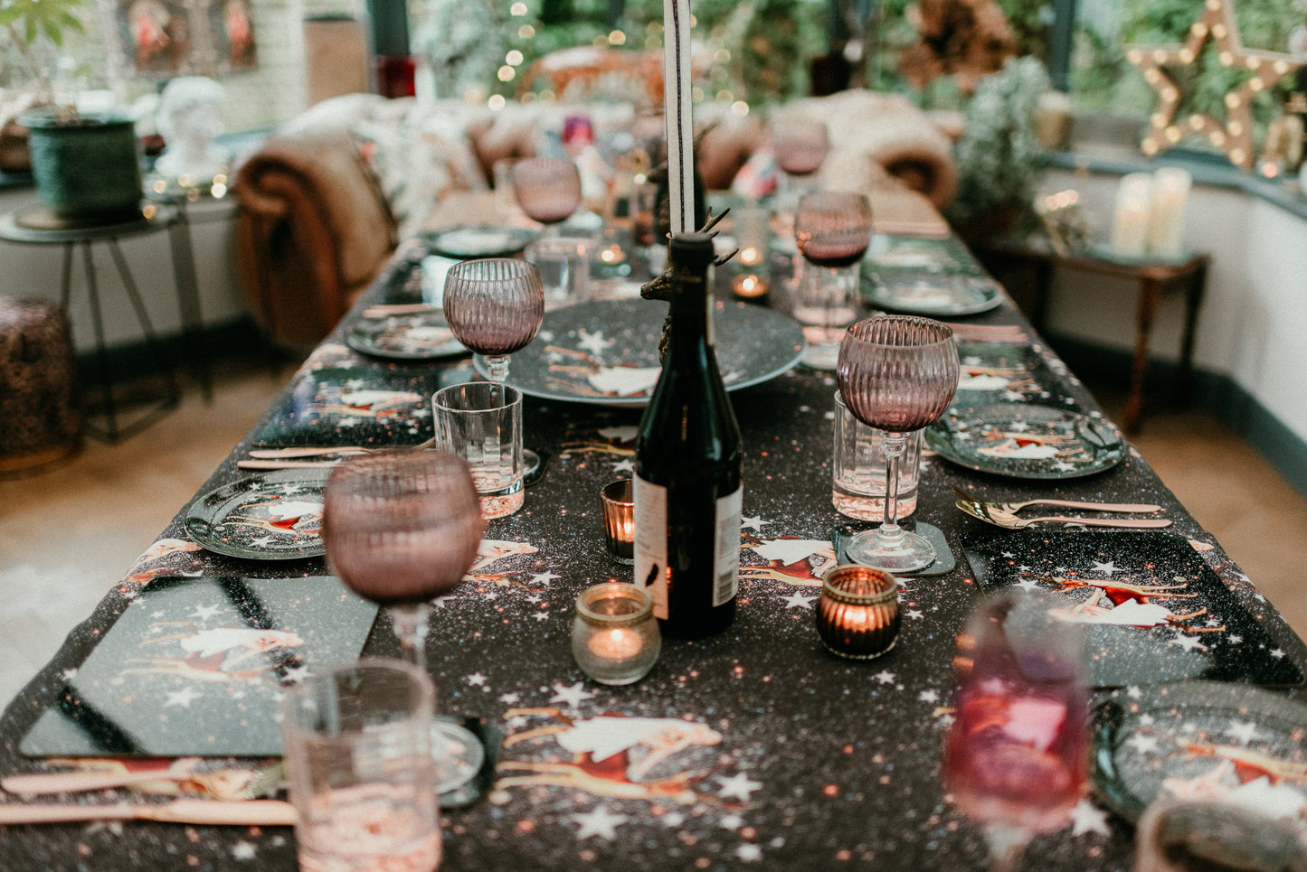 Festive Celeste Round Table Cloth