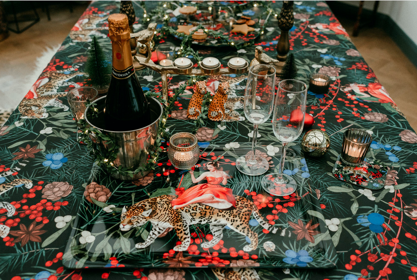 Festive Mary Square Table Cloth