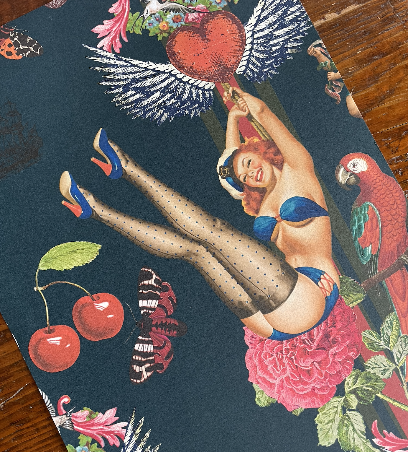 Cherry Love Bomb Grande Wallpaper 52cm Ink'd